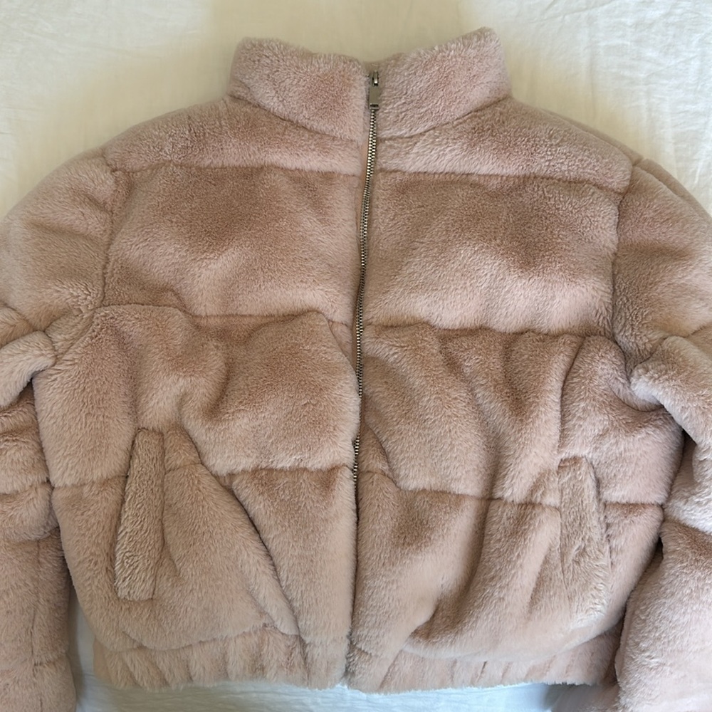 By The Way brand cropped baby pink faux fur fluffy puffer